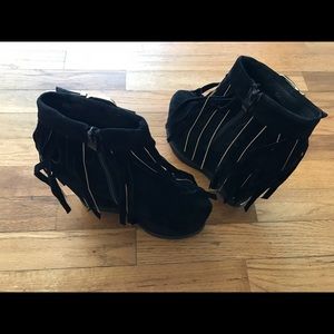 15cm High Platform Black Tassel Heels Euro Size 6